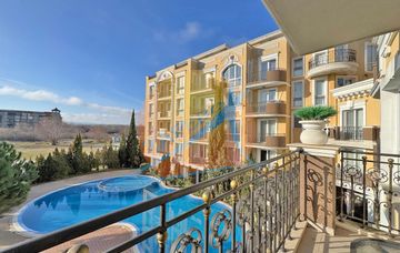 Слънчев бряг, Какао бийч, обзаведен тристаен с гледка басейн, Месембрия Палас (Messembria Palace)