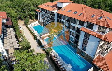 Приморско, обзаведено студио с гледка басейн, Грийн Парадайс V (Green Paradise V), Акт 16