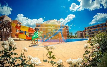 Слънчев бряг, обзаведено студио с гледка басейн на партер, Холидей Форт (Holiday Fort)