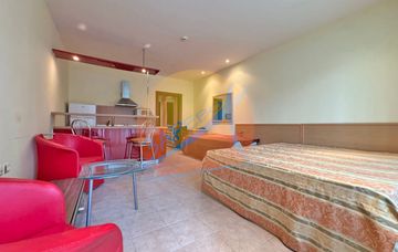 Слънчев бряг, обзаведено студио, 50 метра от плажа, целогодишен комплекс, ниска такса, Планета (Planeta)