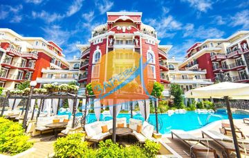 Слънчев бряг, просторен тристаен обзаведен с гледка басейн, Месембрия Резорт (Messembria Resort)