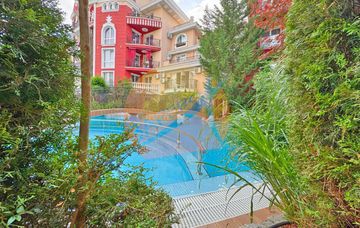 Слънчев бряг, просторен тристаен обзаведен с гледка басейн, Месембрия Резорт (Messembria Resort)