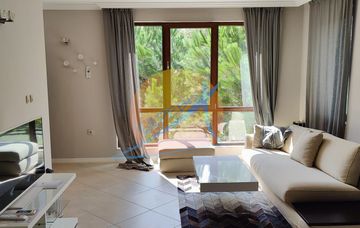 Лозенец, Оазис Бийч Клуб, обзаведен двустаен с гледка градина и Странджа, в Oasis Beach Club, Lozenets