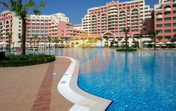 Слънчев бряг, Маджестик бийч, първа линия, просторен oбзаведен двустаен, (Majestic Beach)Resort)