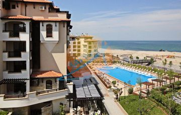 Апартаменти под наем в Оазис Бийч Клуб, Лозенец