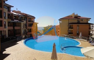 Парадайз Дриймс (Paradise Dreams), Свети Влас