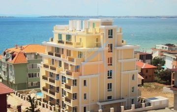 Вила Монако (Villa Monaco), Свети Влас