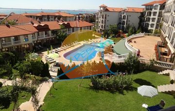 Триумф (Triumph), Свети Влас