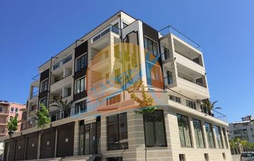 Приморско, първа линия, луксозен двустаен, бутиков комплекс Грийн Парадайс Делукс (Green Paradise Deluxe)